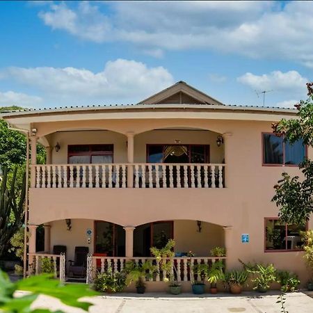 Apartament Chez Benoit Self Catering Victoria Zewnętrze zdjęcie
