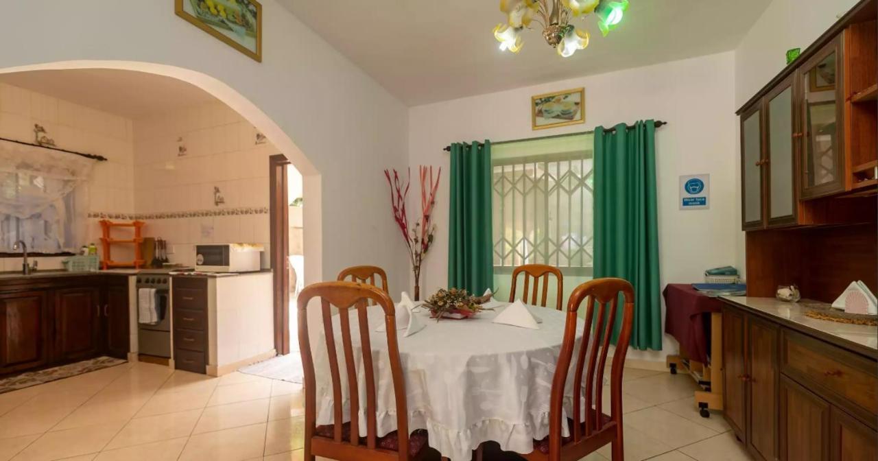 Apartament Chez Benoit Self Catering Victoria Zewnętrze zdjęcie